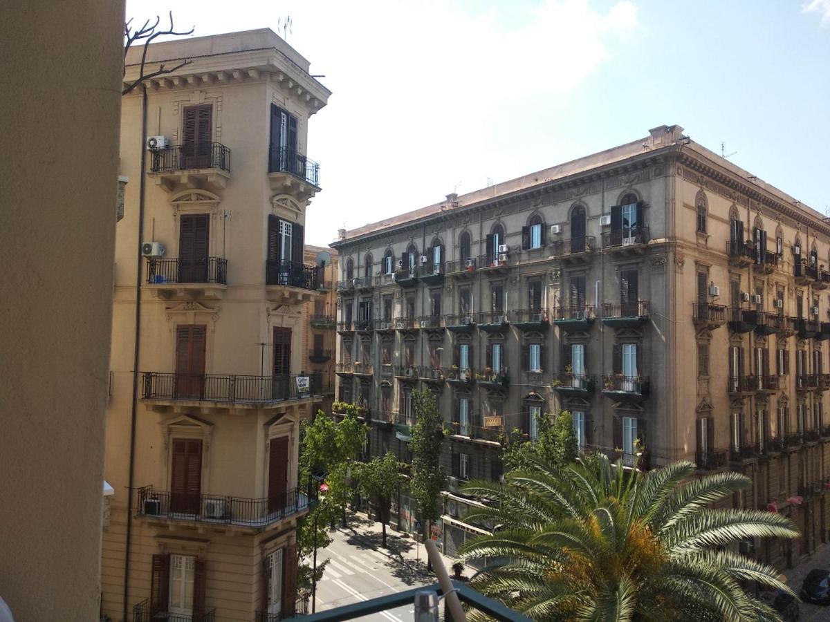 דירות פלרמו Casa Studenti E Giovani Turisti Fkk - Giochi Di Societa Ed Intimo Party - Volontari Benvenuti מראה חיצוני תמונה