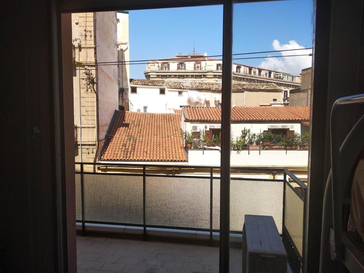 דירות פלרמו Casa Studenti E Giovani Turisti Fkk - Giochi Di Societa Ed Intimo Party - Volontari Benvenuti מראה חיצוני תמונה