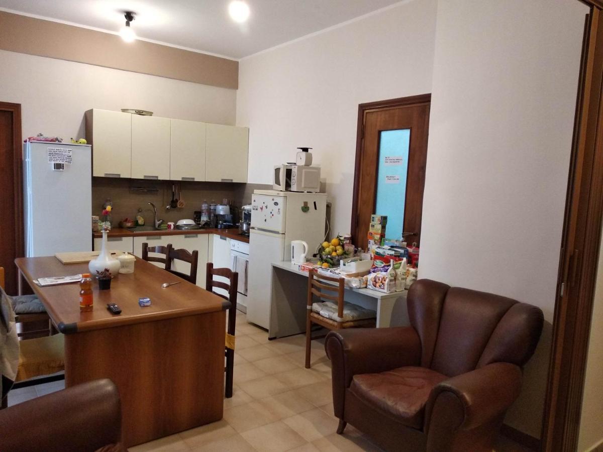 דירות פלרמו Casa Studenti E Giovani Turisti Fkk - Giochi Di Societa Ed Intimo Party - Volontari Benvenuti מראה חיצוני תמונה