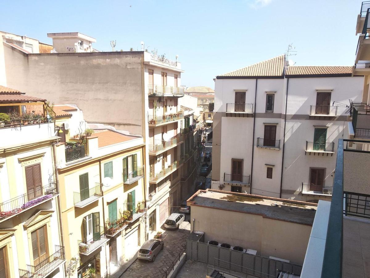 דירות פלרמו Casa Studenti E Giovani Turisti Fkk - Giochi Di Societa Ed Intimo Party - Volontari Benvenuti מראה חיצוני תמונה