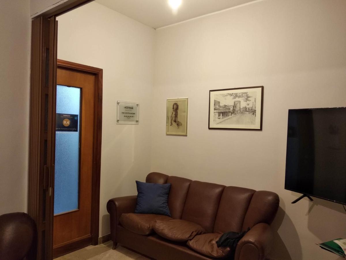 דירות פלרמו Casa Studenti E Giovani Turisti Fkk - Giochi Di Societa Ed Intimo Party - Volontari Benvenuti מראה חיצוני תמונה