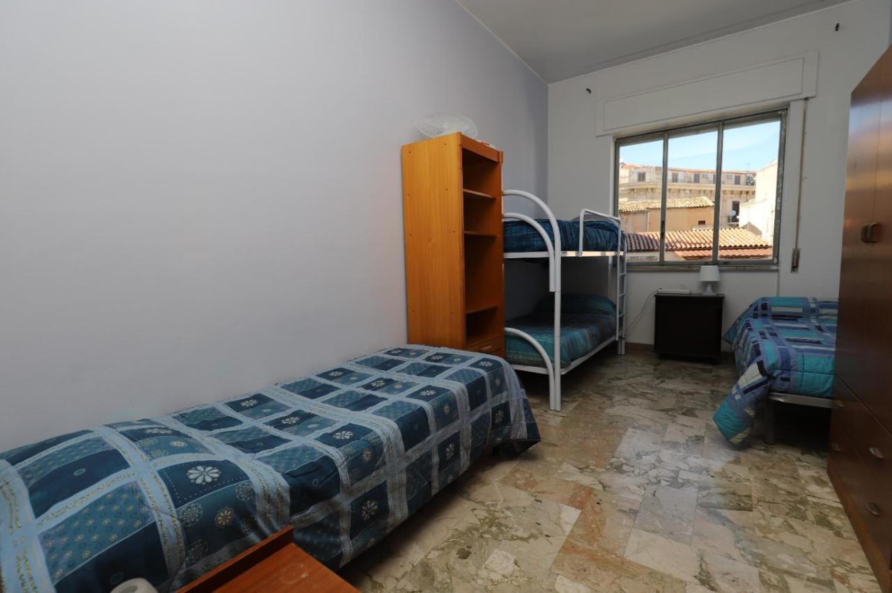 דירות פלרמו Casa Studenti E Giovani Turisti Fkk - Giochi Di Societa Ed Intimo Party - Volontari Benvenuti מראה חיצוני תמונה